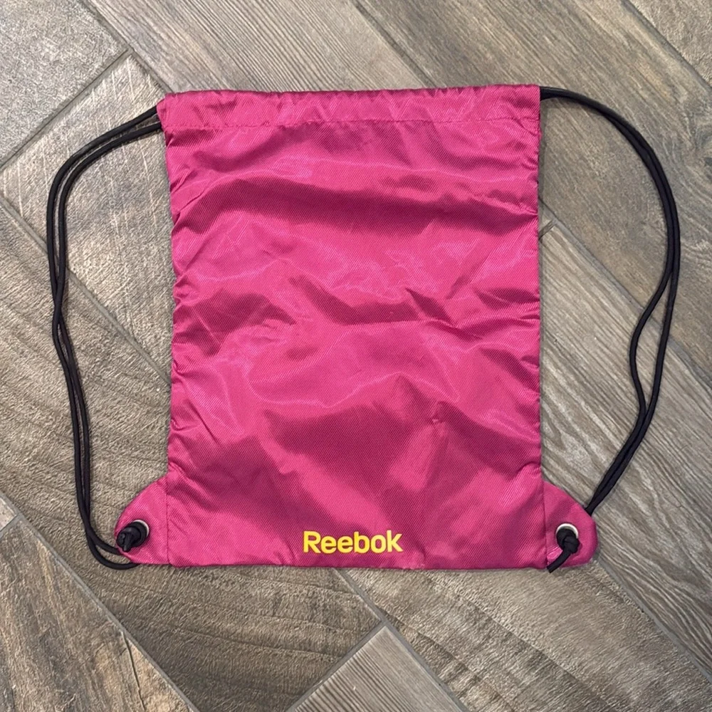 Reebok Pink Yellow Drawstring Backpack Gym Bag Cinch Sack Mesh Pockets Workout